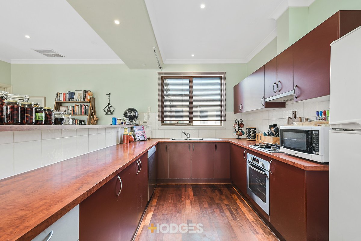 2/8 Hayden Road Clayton South - Residential for sale