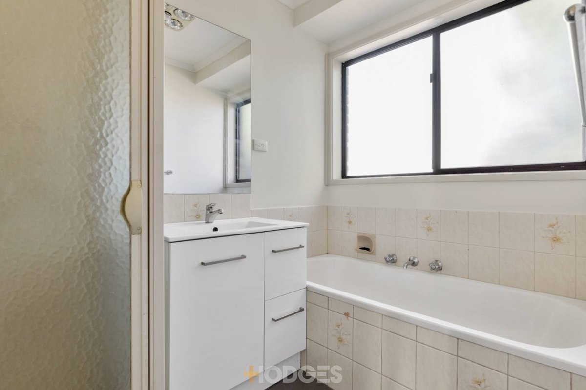 28 Queensbury Way Werribee - Residential for sale