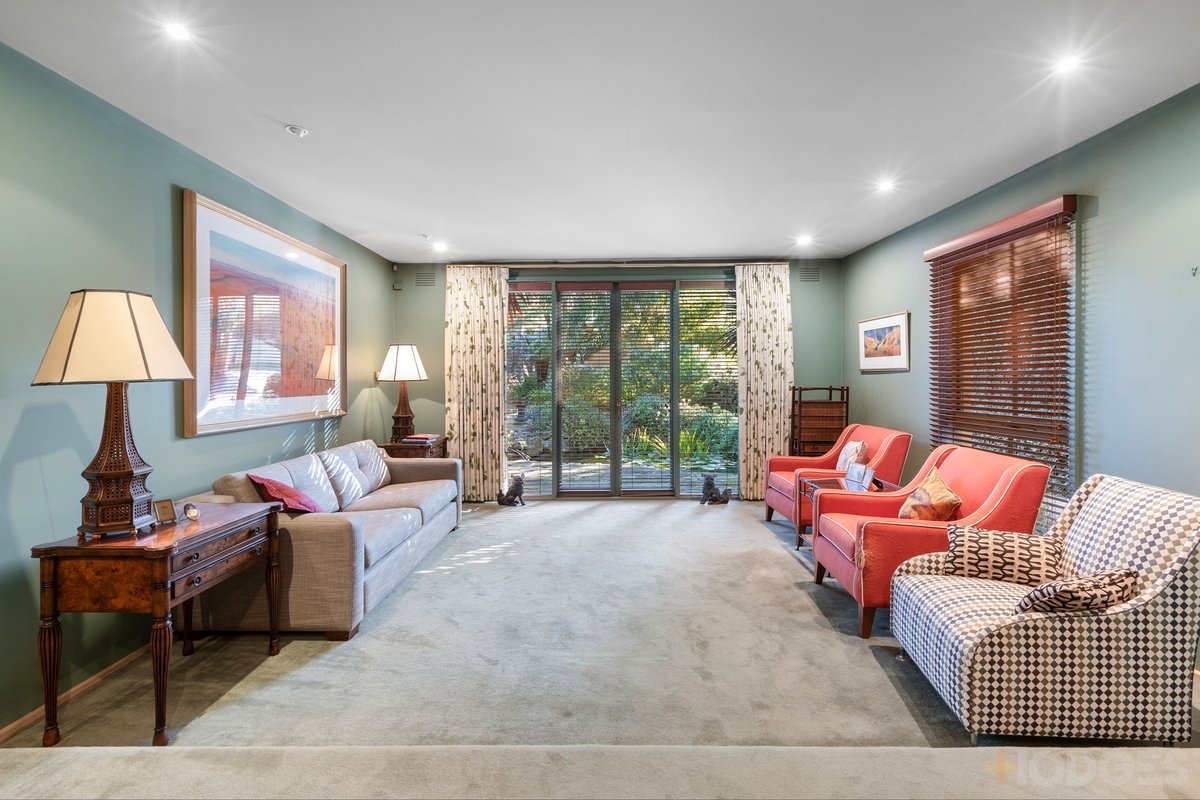 28 Surf Avenue Beaumaris - Residential for sale