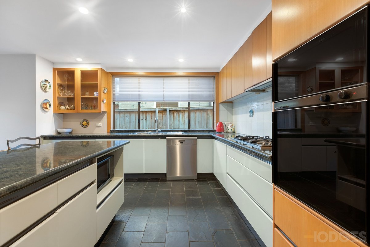 28 Surf Avenue Beaumaris - Residential for sale