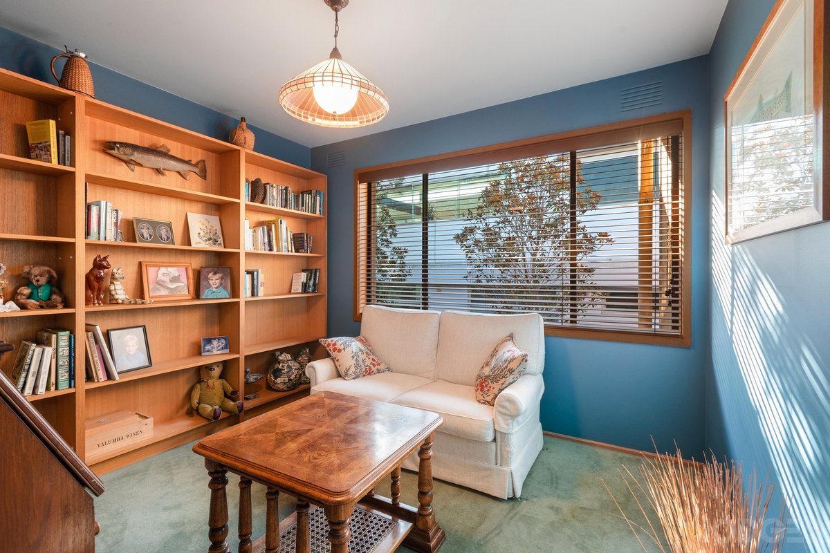 28 Surf Avenue Beaumaris - Residential for sale