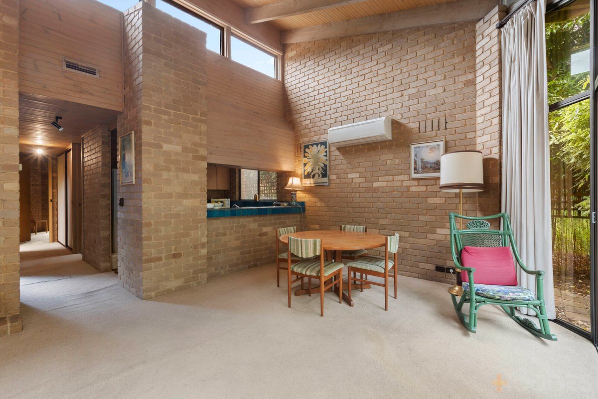 28 Vardon Avenue Beaumaris - Residential for sale