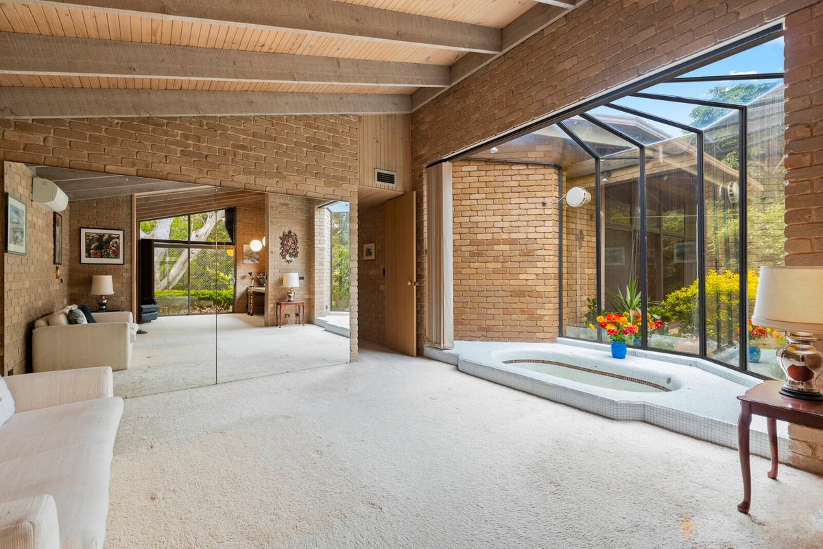 28 Vardon Avenue Beaumaris - Residential for sale