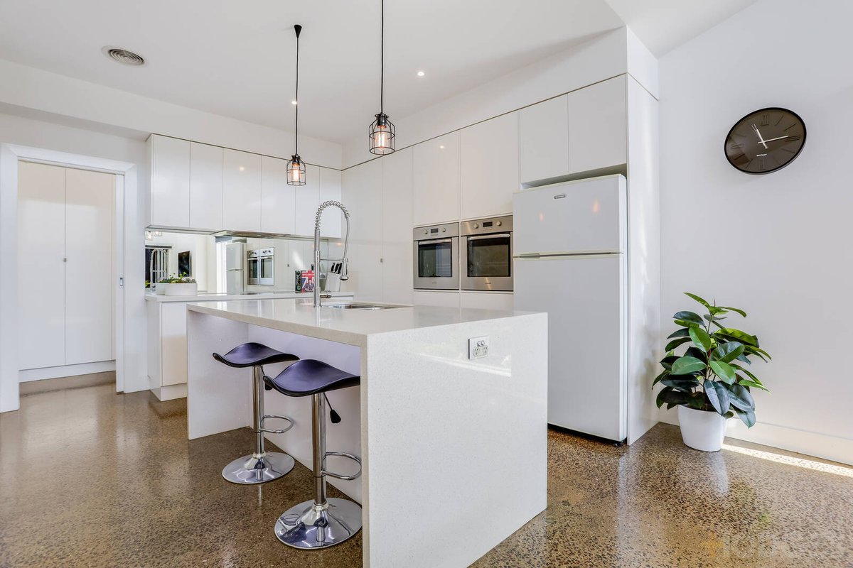 28 Yankos Drive Werribee - Residential for sale