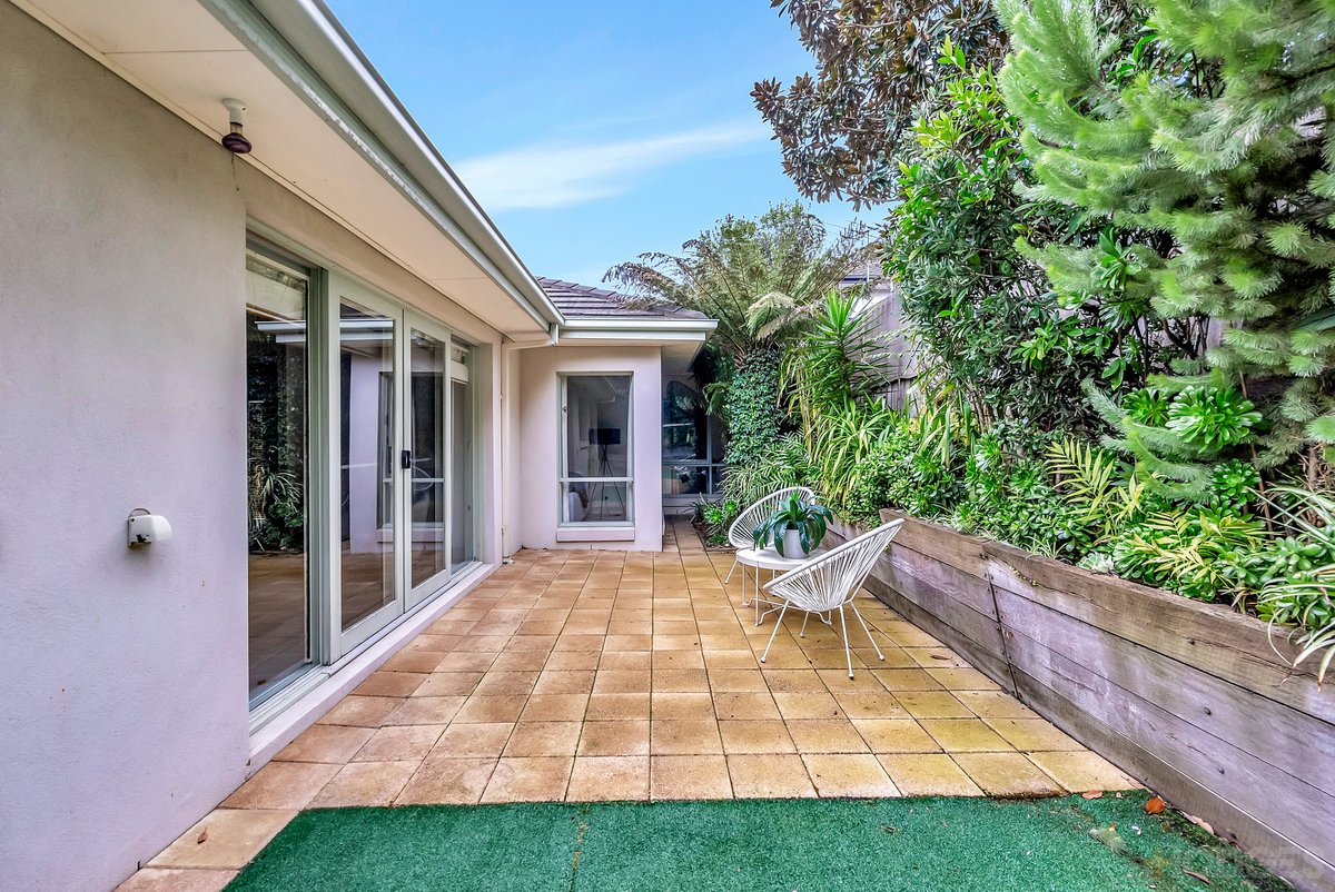 2 / 80 Oak Street Beaumaris - Residential for sale