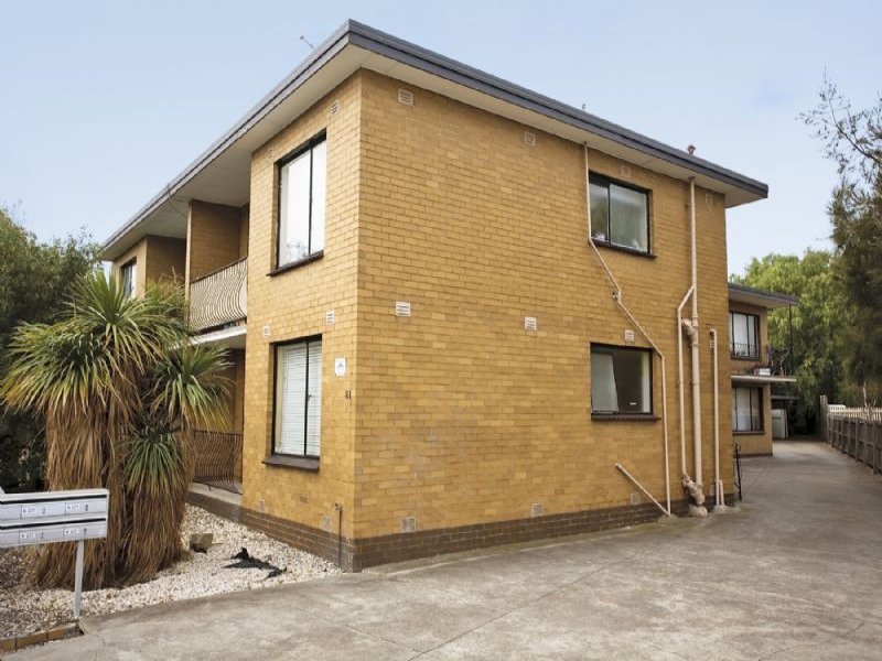 2 / 81 Bellairs Avenue YARRAVILLE - Residential for sale