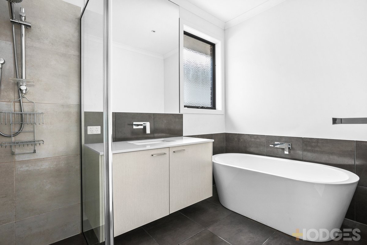 2 / 83 Lower Dandenong Road Mentone - Residential for sale