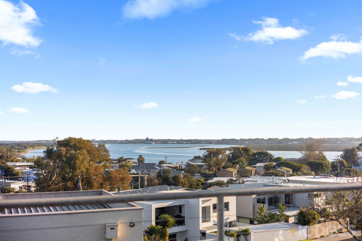 2 / 9-11 The Parade Ocean Grove - Residential for sale