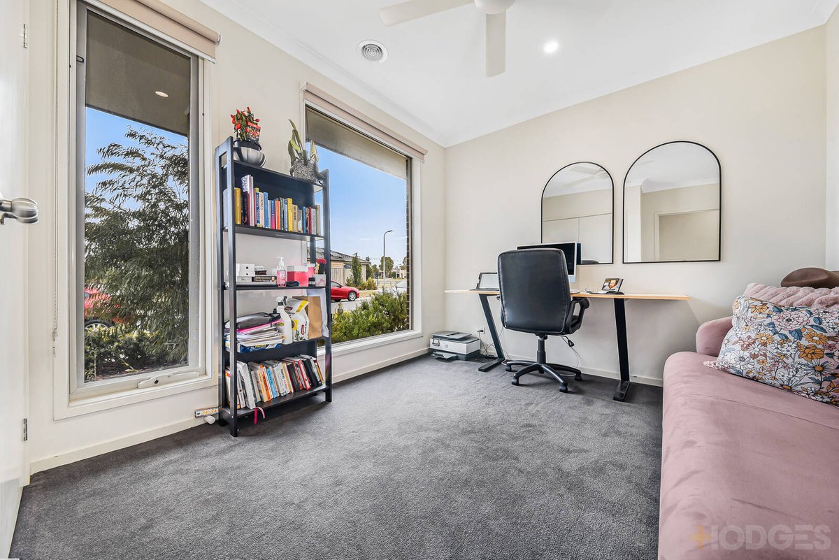 29 Ballymarang Chase Cranbourne West - Residential for sale