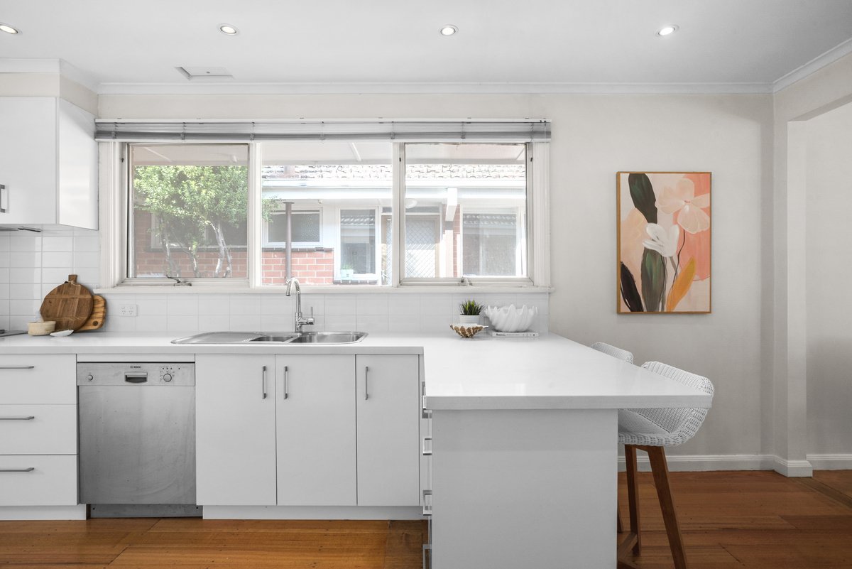 2 / 9 Binnie Street Brighton East - Residential for lease