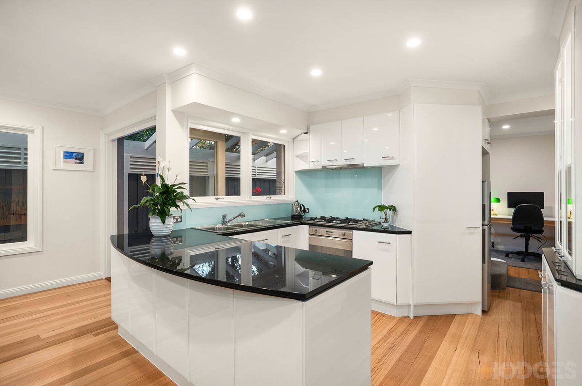 2 / 9 Edward Street Sandringham - Residential for sale
