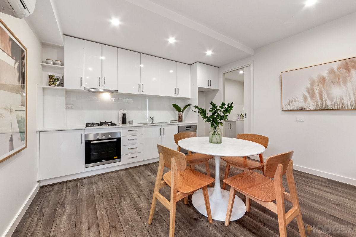 2 / 9 Hamilton Street Bentleigh - Residential for sale
