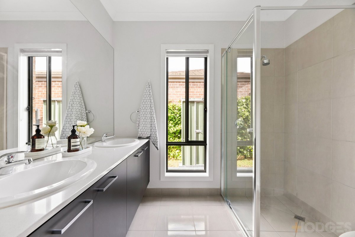 29 Janelle Way Ocean Grove - Residential for sale