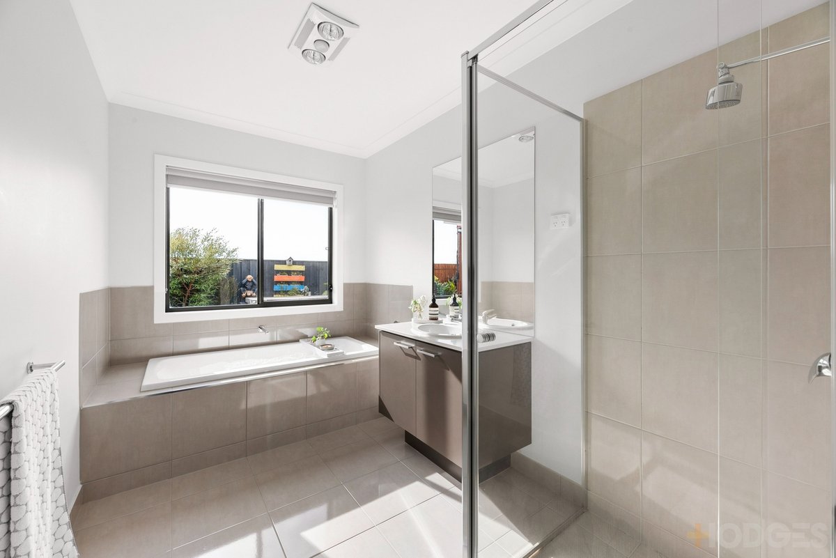 29 Janelle Way Ocean Grove - Residential for sale