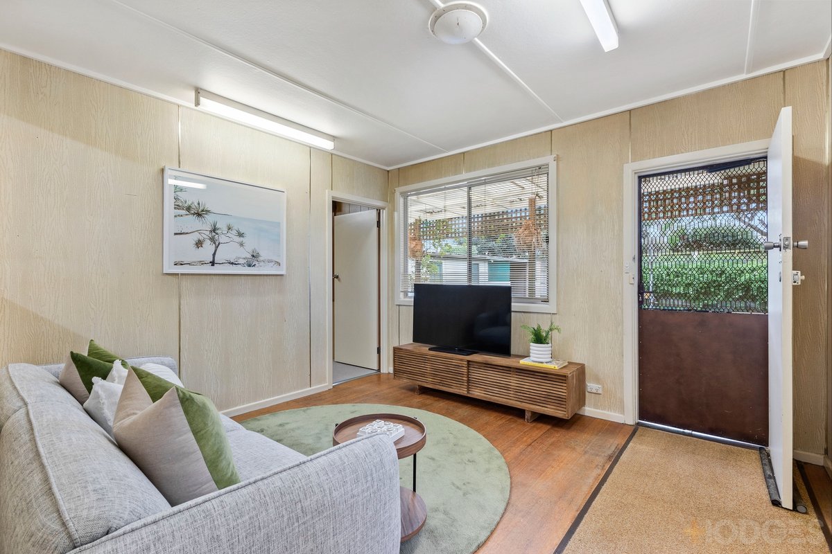 29 Parkin Avenue Cheltenham - Residential for sale