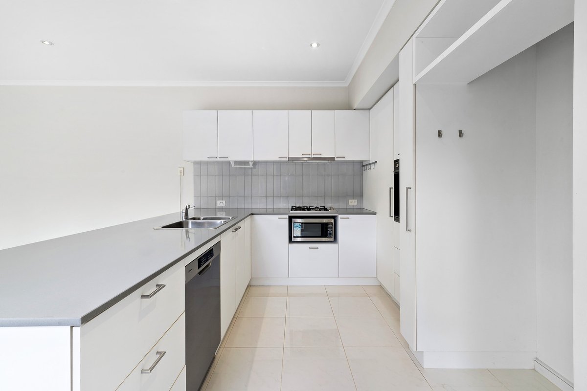 29 St Georges Crescent Heatherton - Residential for lease