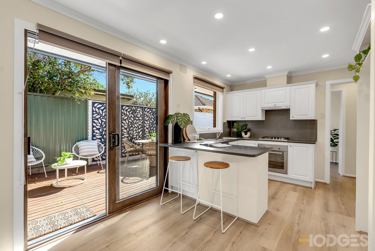 2 / 94 Devon Street Cheltenham - Residential for sale