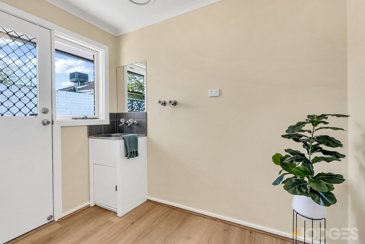 2 / 94 Devon Street Cheltenham - Residential for sale