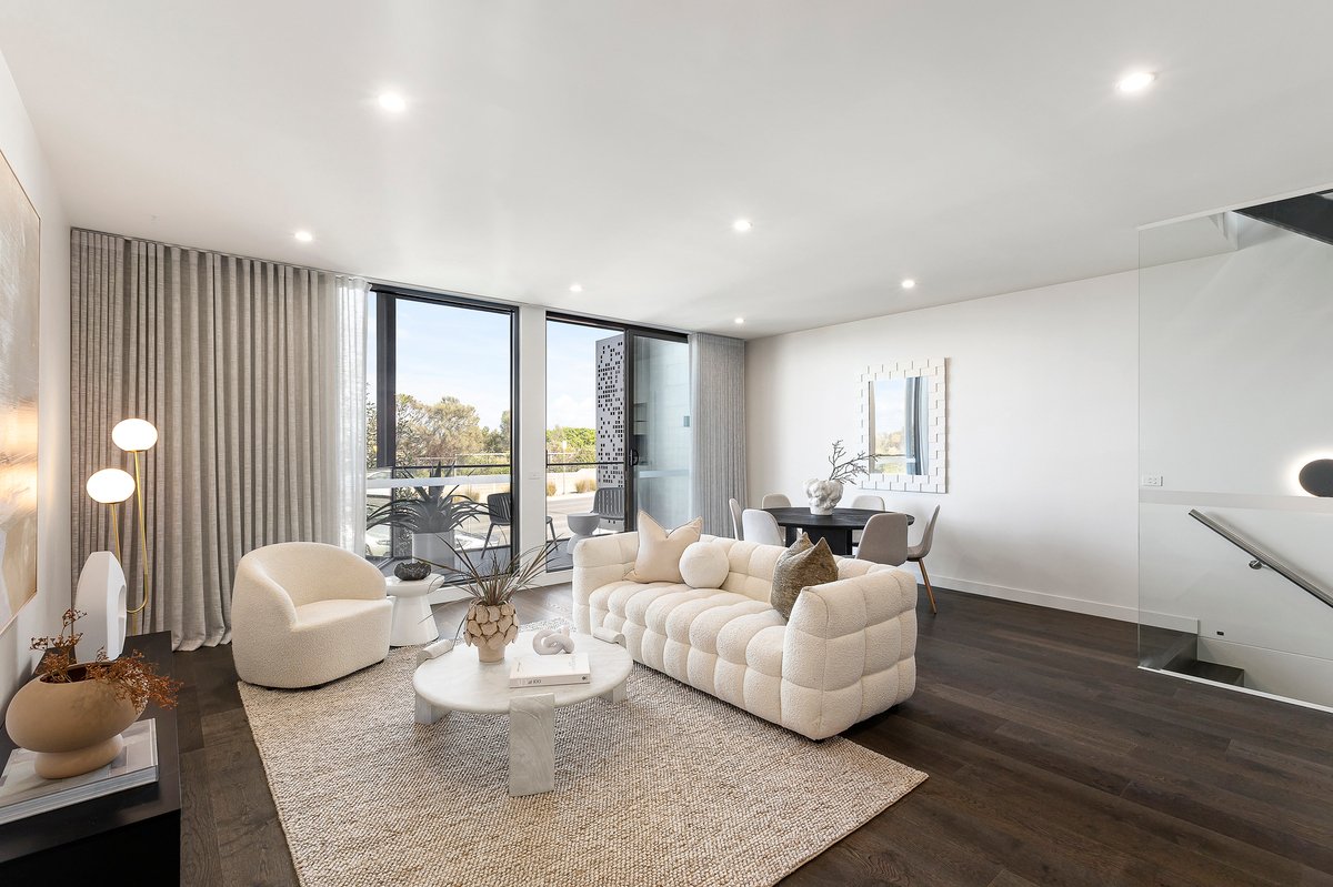 2 / 95 Beach Road Mentone - Residential for sale