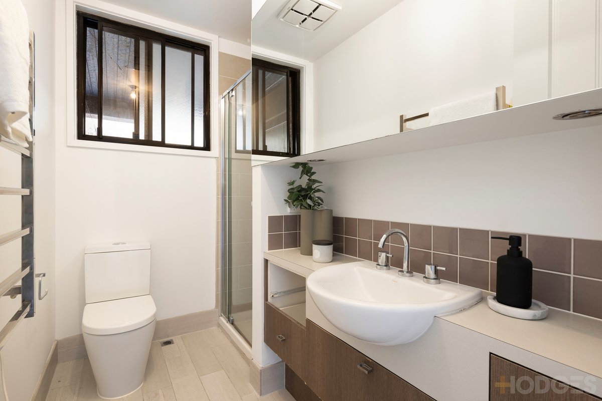 2 / 95 Highett Road Hampton - Residential for sale