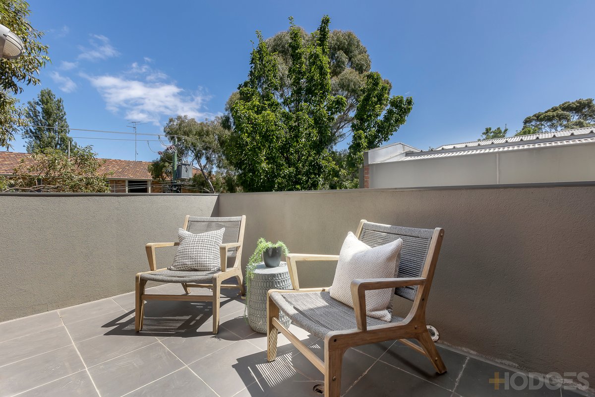 2 / 95 Highett Road Hampton - Residential for sale