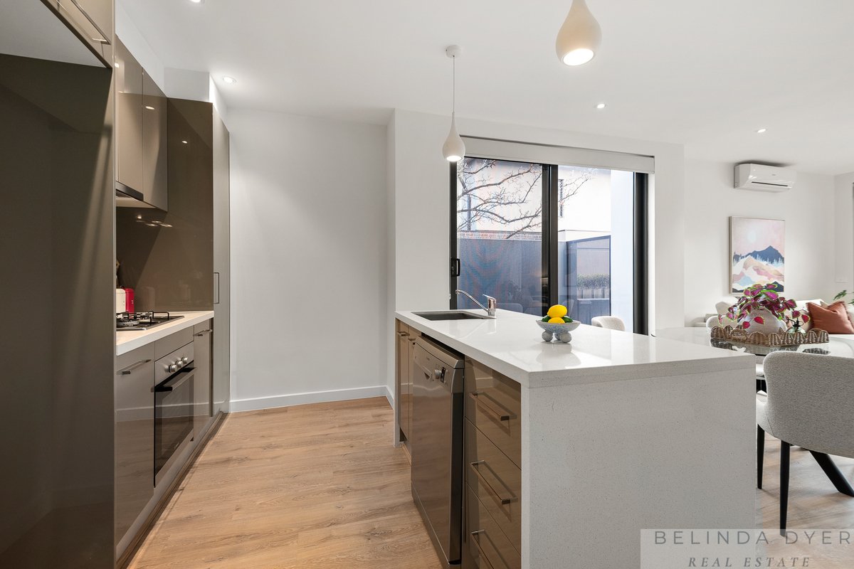 2 / 972 Riversdale Road SURREY HILLS - Residential for sale