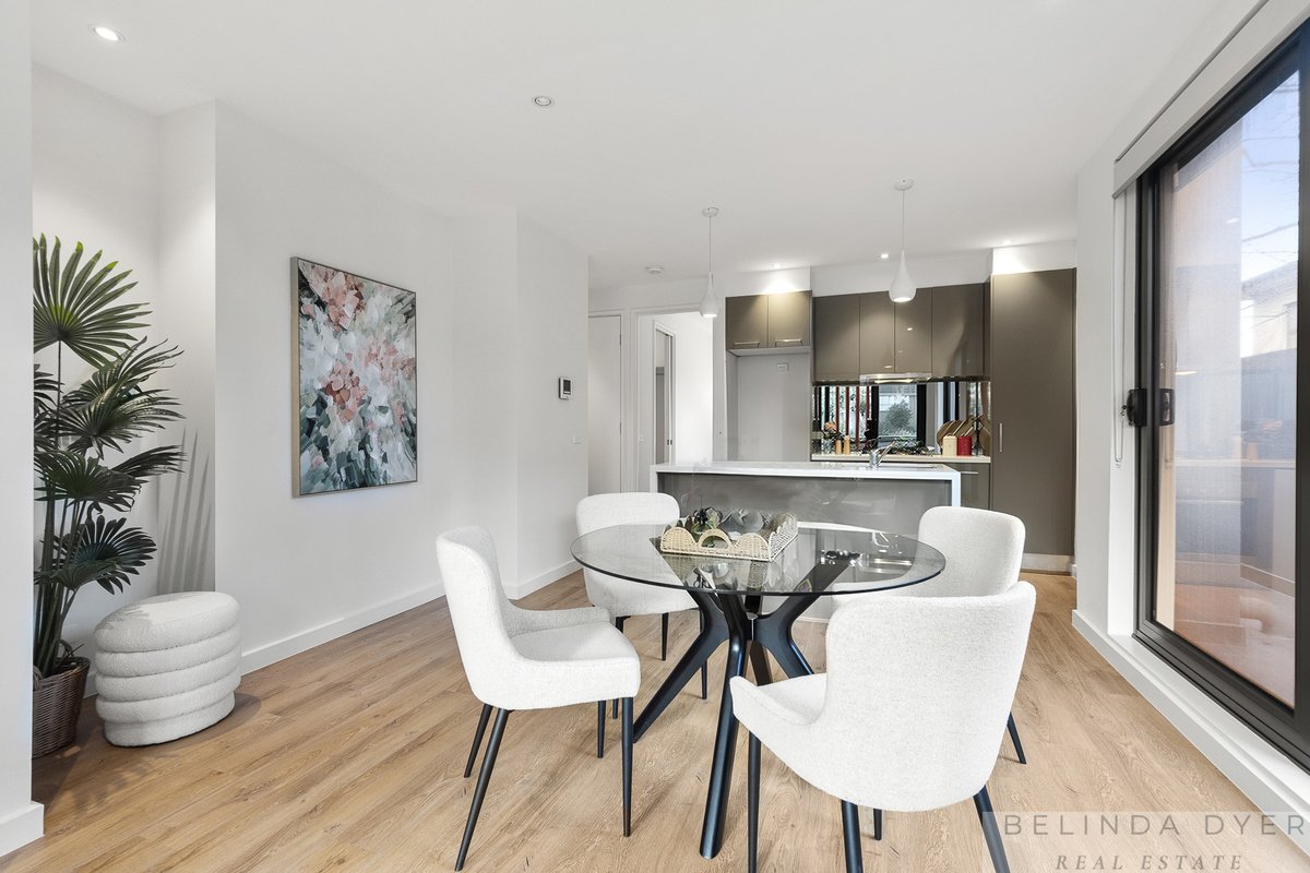 2 / 972 Riversdale Road SURREY HILLS - Residential for sale