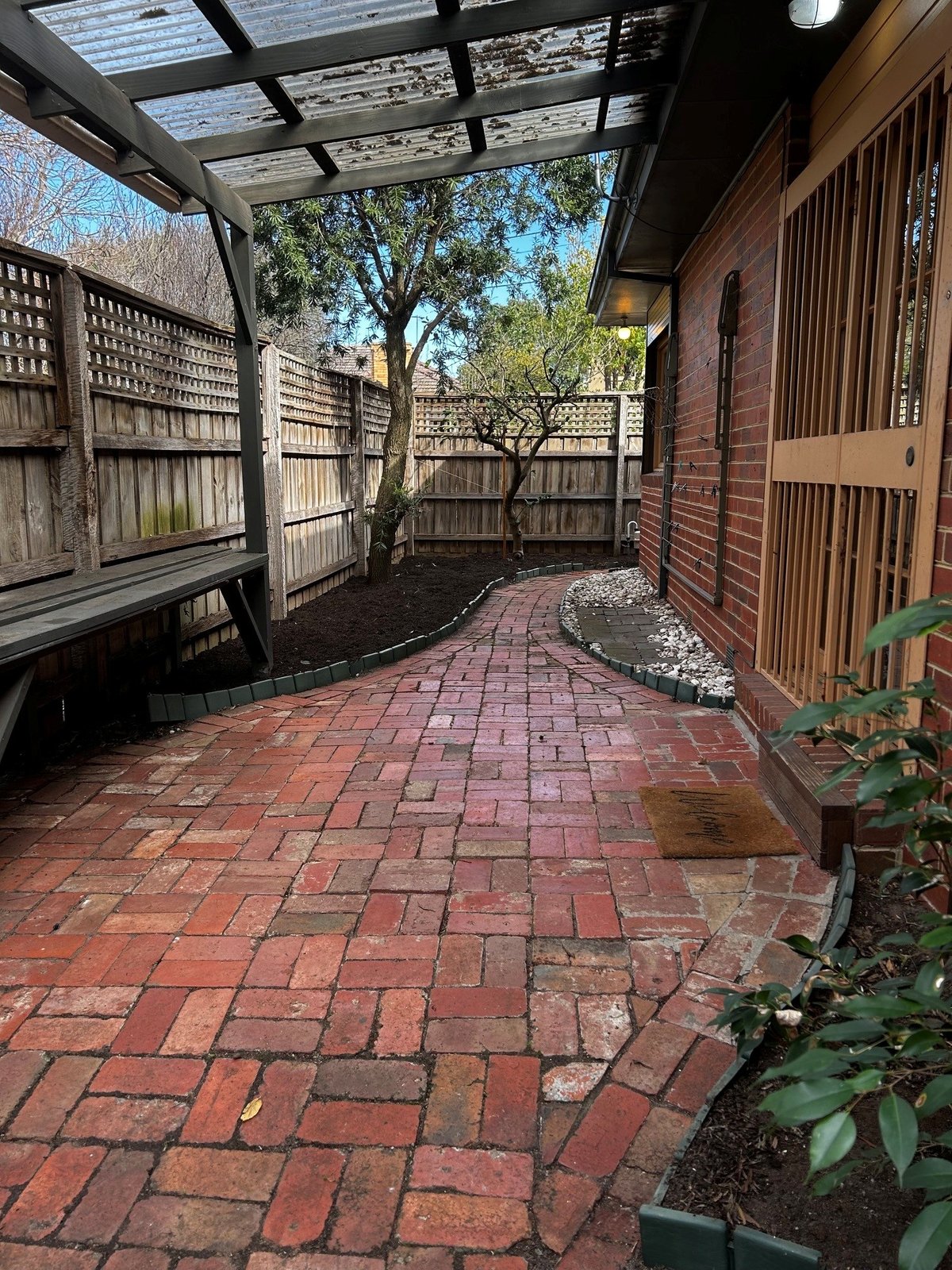2A Brennan Street BENTLEIGH - Residential for lease