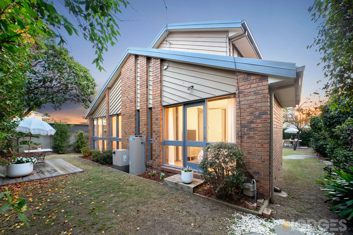2A Gould Street Brighton - Residential for sale