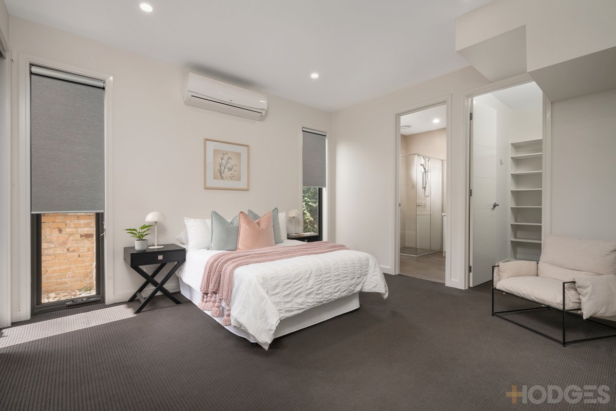 2A Gwenda Avenue Moorabbin - Residential for sale
