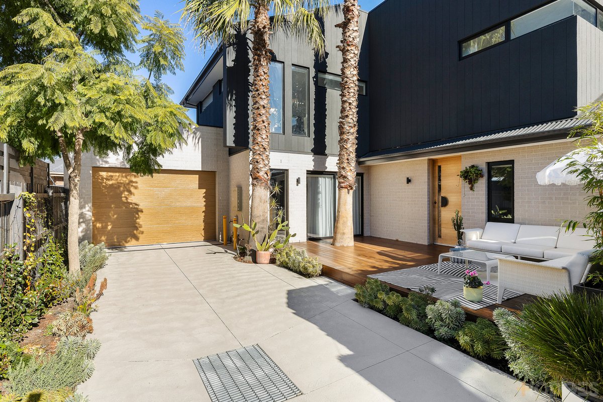 2A Stuart Avenue Cheltenham - Residential for sale