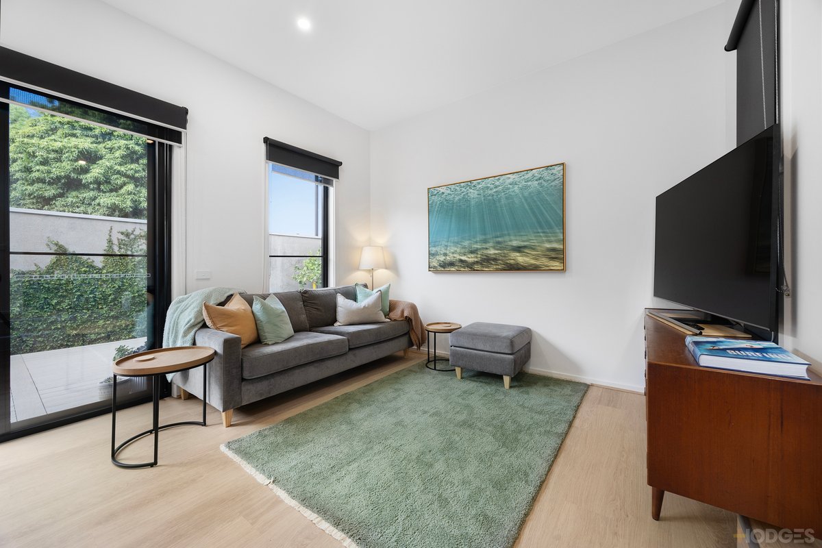 2B / 49 The Corso Parkdale - Residential for sale