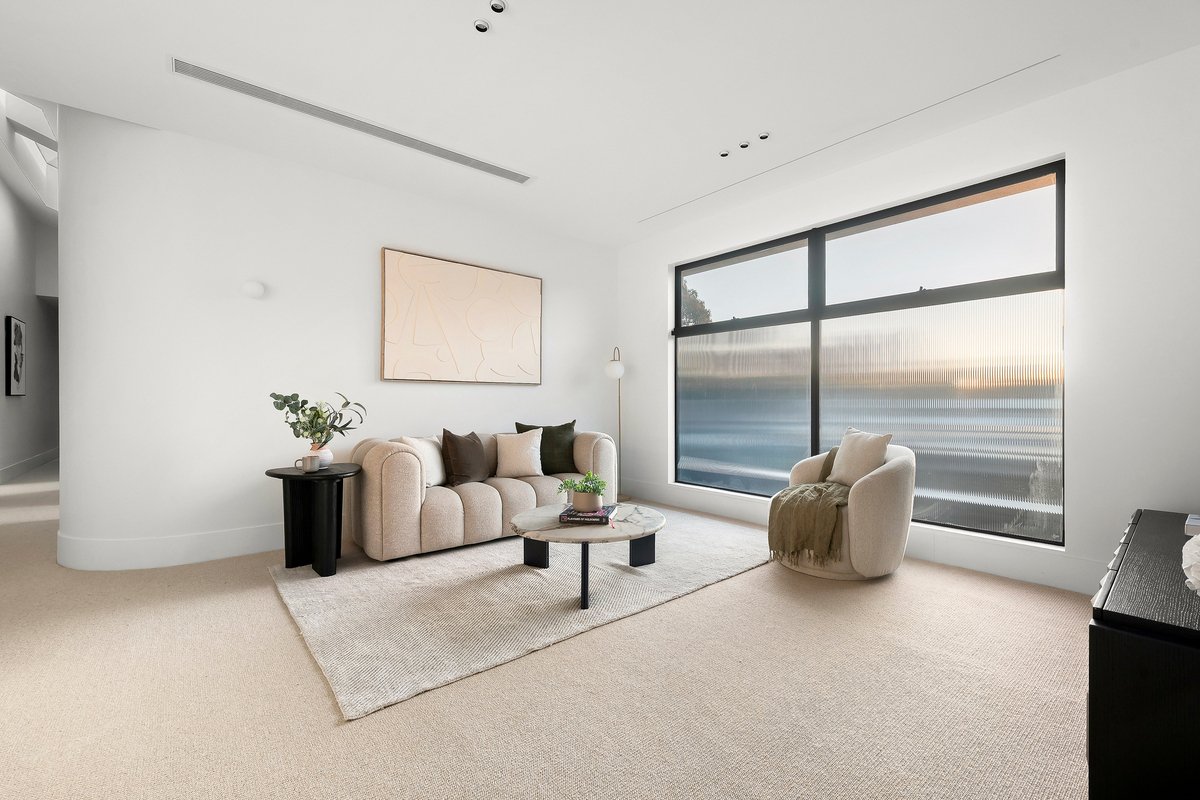 2D Reno Road Sandringham - Residential for sale