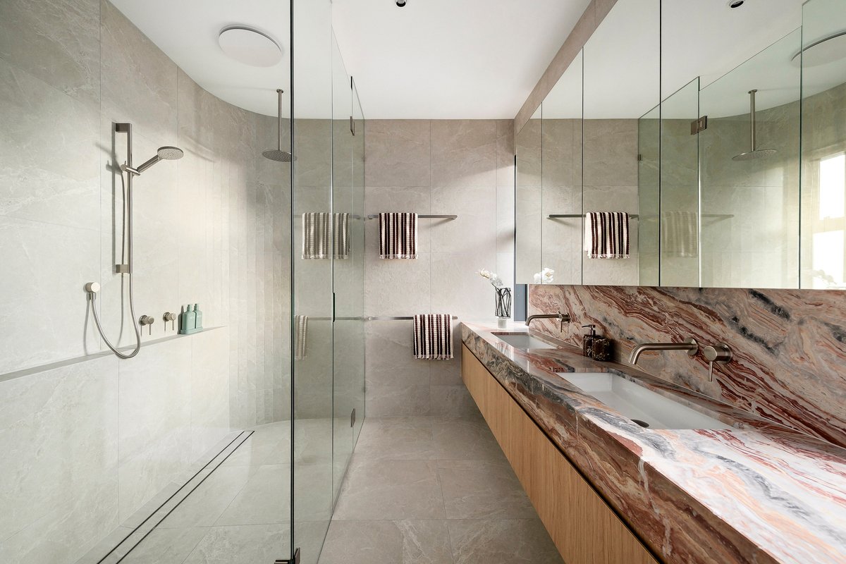 2D Reno Road Sandringham - Residential for sale