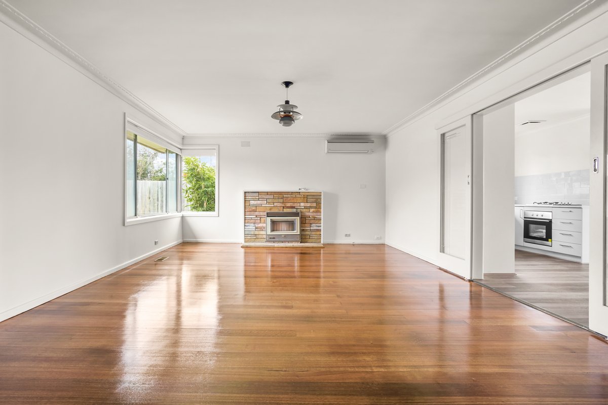 3 Avenza Street Mentone - Residential for lease