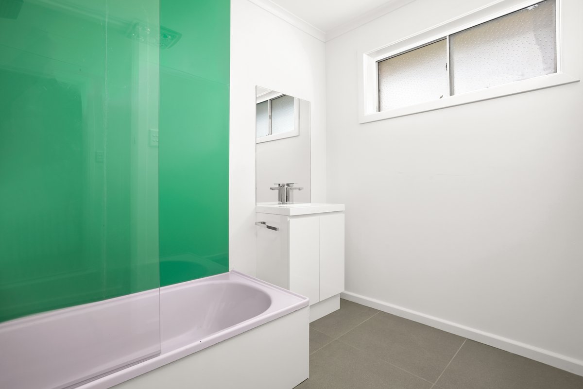 3 Avenza Street Mentone - Residential for lease