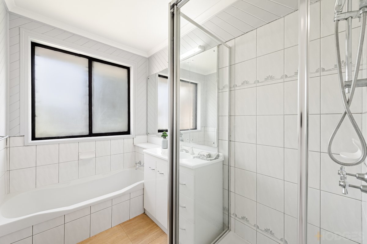 3 Barwon Court Werribee - Residential for sale