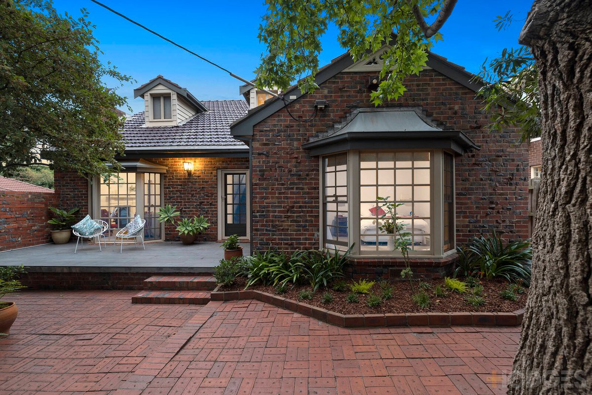 3 College Grove Black Rock - Residential for sale