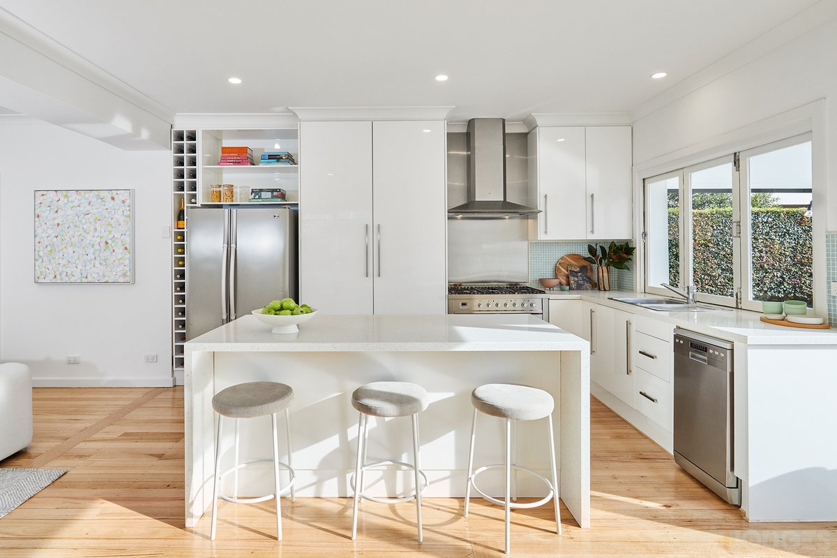 3 Correa Avenue Cheltenham - Residential for sale