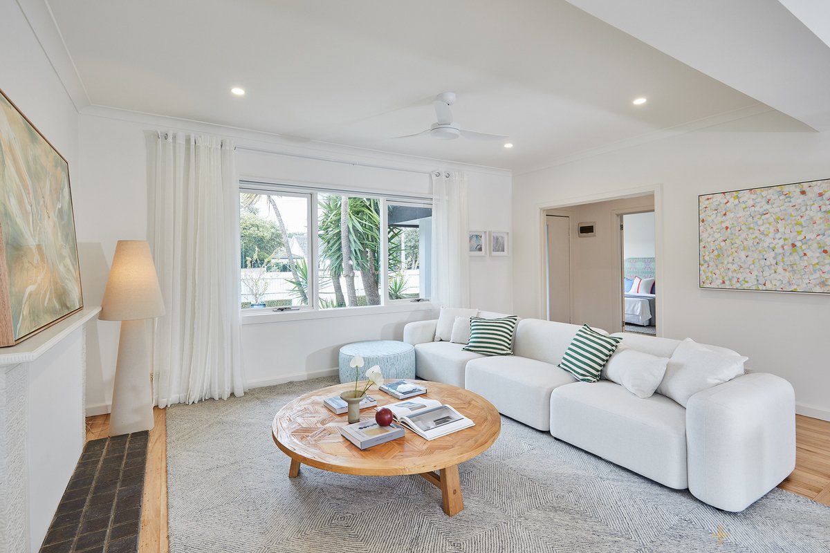 3 Correa Avenue Cheltenham - Residential for sale