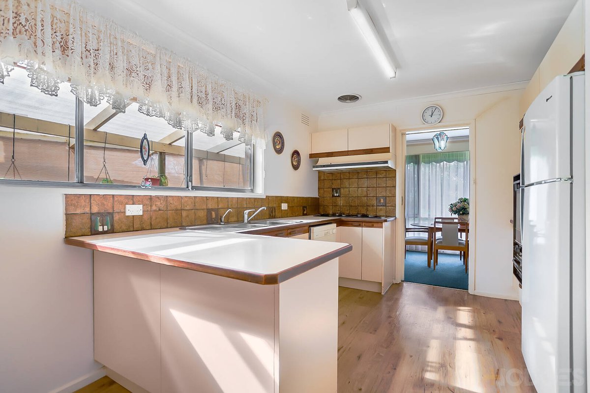 3 Dunbarton Avenue Hoppers Crossing - Residential for sale