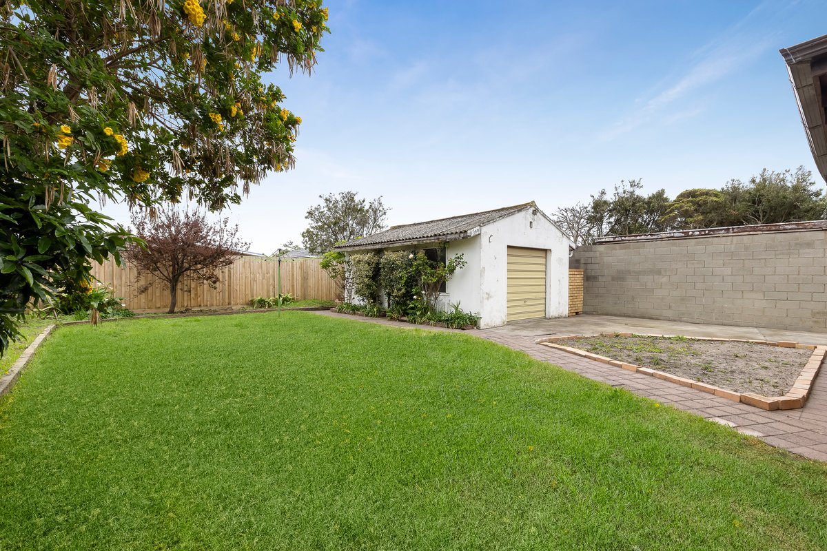 3 Inlet Street Aspendale - Residential for sale