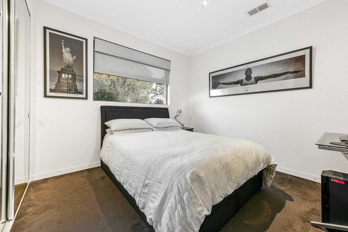 3 Jardine Court SANDHURST - Residential for sale
