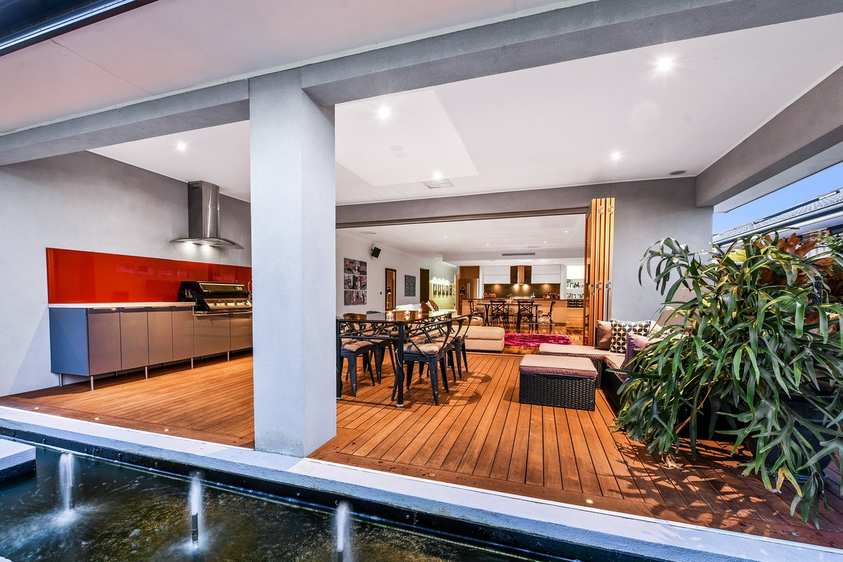 3 Jardine Court SANDHURST - Residential for sale