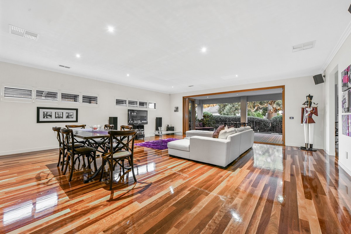 3 Jardine Court SANDHURST - Residential for sale