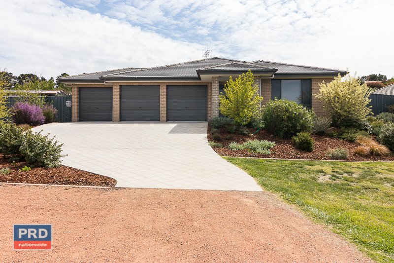 3 Lithgow Place, BUNGENDORE NSW 2621