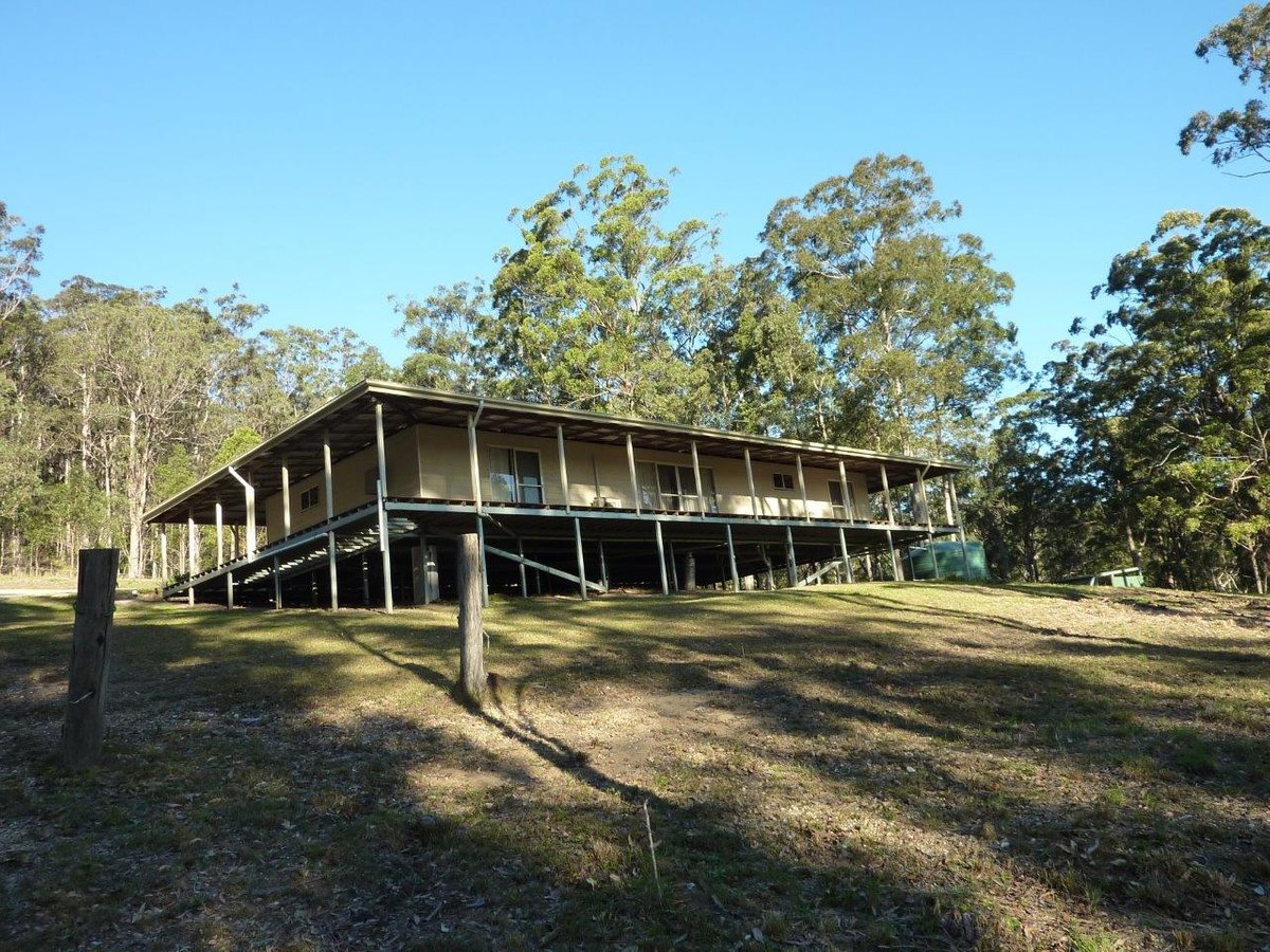 3 Lorikeet Place, GLENREAGH NSW 2450