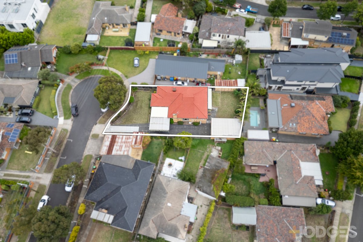 3 Mayswood Court Moorabbin - Residential for sale