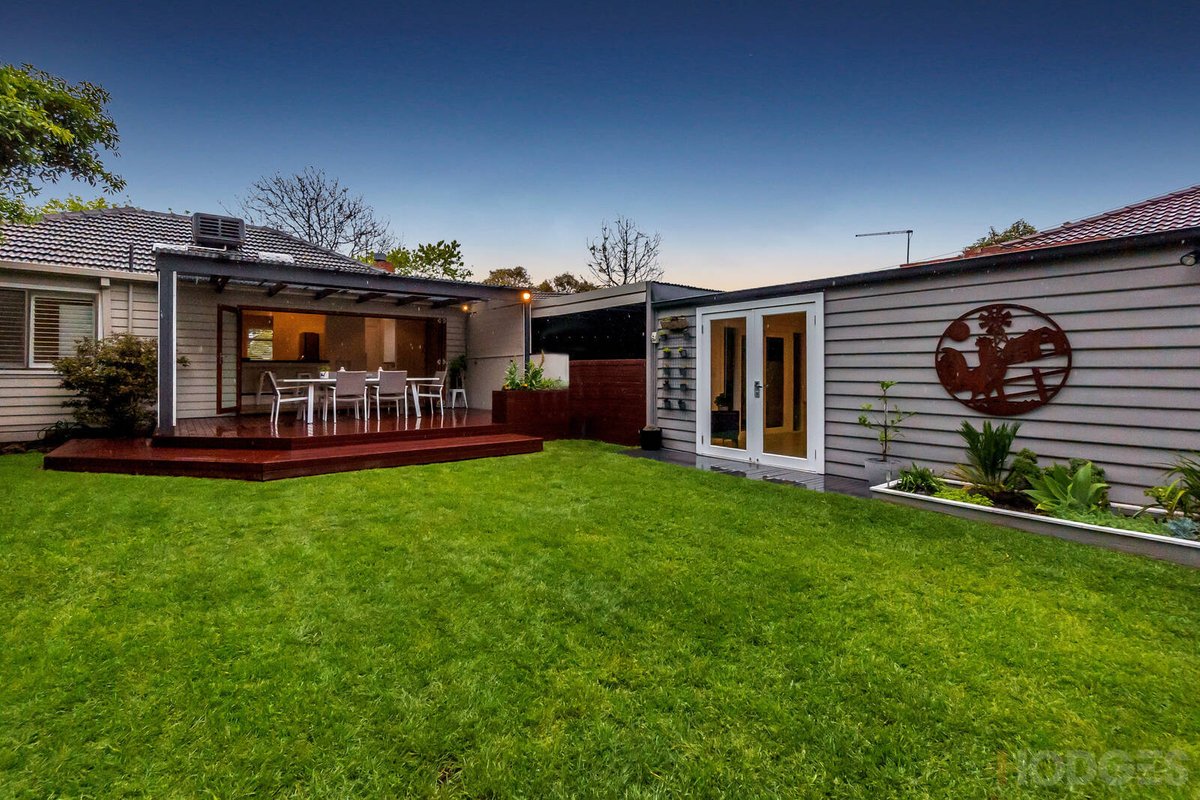3 Waratah Avenue Mordialloc - Residential for sale