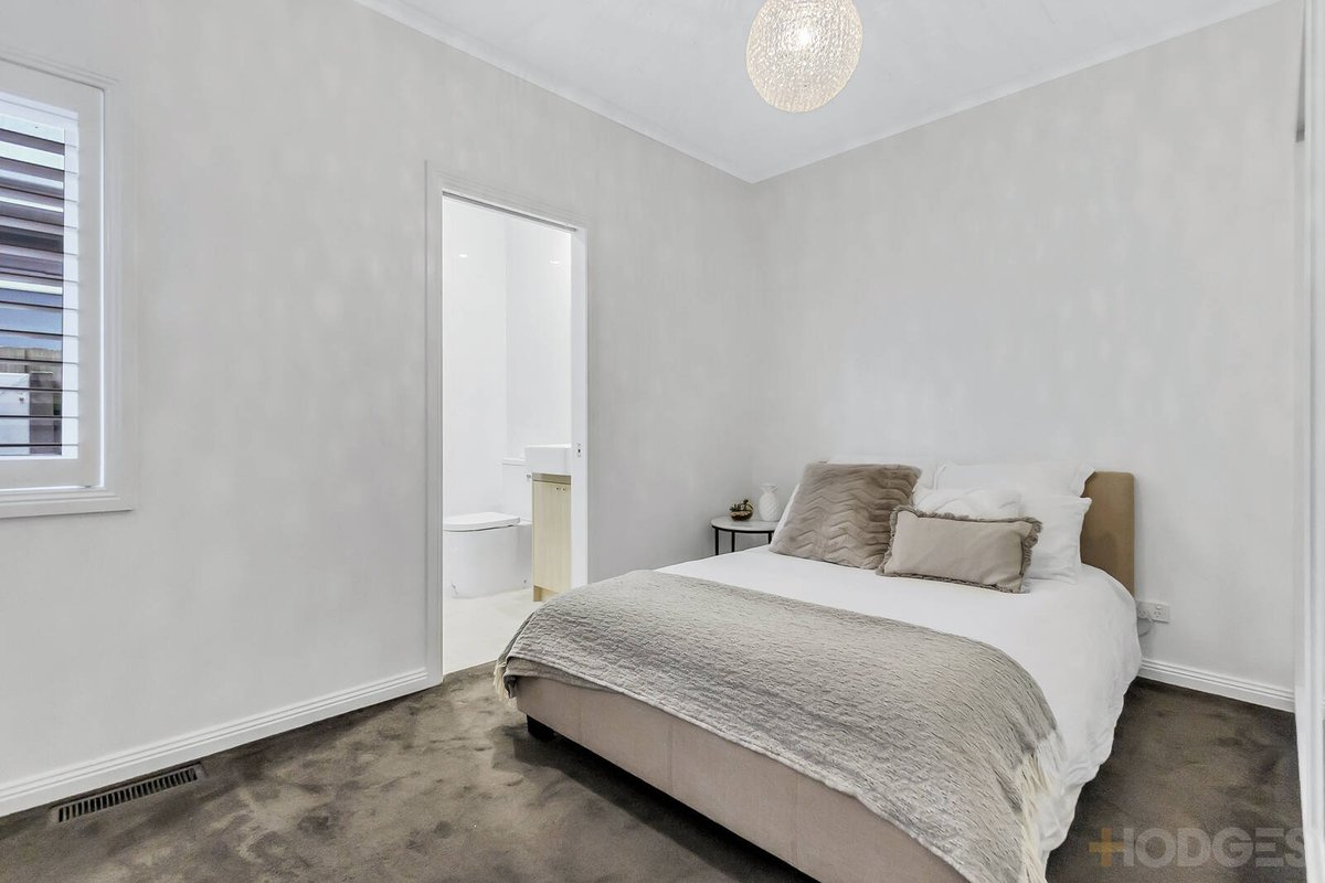 3 Waratah Avenue Mordialloc - Residential for sale